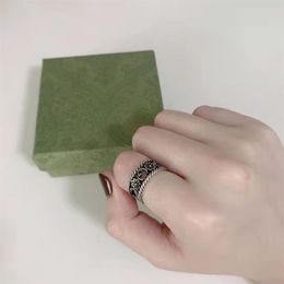 Fashion flower letter engraving retro ring unisex brass material high quality with box2420