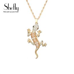 Pendant Necklaces Cute Gecko Necklace Animal Charm Viking Amulet Lizard Statement Jewellery Women Gift Antique 2021196T