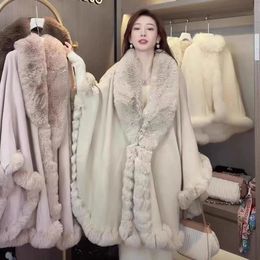 Scarves High Quality Banana Large Fur Collar Poncho Cape Shawl Autumn Winter Women's Knitted Faux Rabbit Size Coat 231204