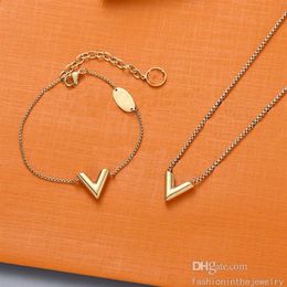 Fashion Necklace Designer Jewelry Women Luxury gift love 14k gold chain letter pendant Necklaces and bracelets with letters for te2357