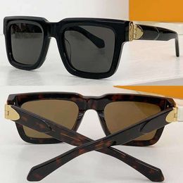Sunglasses Designer Square Womens Fashion Black Acetate Fiber Frame Lens with Mens Vintage Rectangle Sunglasses Tourism Holiday Glasses 20