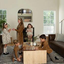 Family Matching Outfits AP Caramel Collection 2024 Fall Girls Floral Dress Baby Romper Boys Mix N Match Dressy Collection Sweet Clothes Set #7704 231204