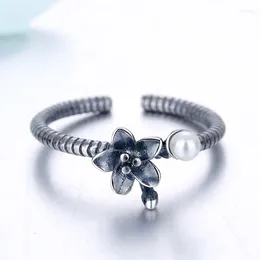 Cluster Rings YZX77 Fashion Jewellery Small Flower Retro Ring