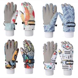 Children's Finger Gloves Winter Children Gloves for Boy Girl Cute Printed Five-Finger Ski Gloves Waterproof No-Slip Thickened Snow Kids Accessories 4-12Y 231204