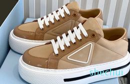 Designer ReNylon Casual Shoes Women Hightop Shoe Shiny Leather Recycled Nylon Sneakers Removable Insole Trainers9974131