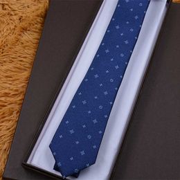 Designer Plaid Neck Ties Men Women 7.5cm Polyester Silk Business Skinny Slim Narrow Bridegroom Party Dress Wedding Necktie