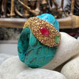 Band Rings Handmade Speckled Covered Ruby Emerald Turquoise Ring Ladies Exaggerated Jewellery in Europe and America 221114285W