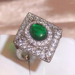 Cluster Rings Hollow Retro Rhombus Shape For Women Green Zircon Sliver Color Jewelry Ring Classic Wedding Engagement Full Drill Jewe