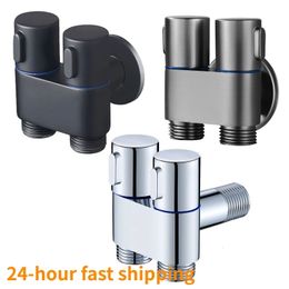 Angle s Zinc Alloy Wall Mount Toilet Bidet Sprayer Set One In Two Out Water Cleaning for Bathroom Accessories 231205