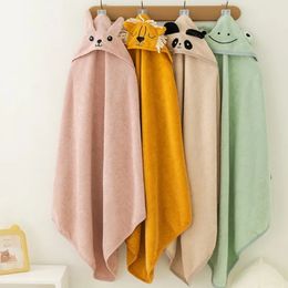 Blankets Swaddling Unisex Baby Bathrobe Bath Towel Flannel Cloak Cartoon Boy Girl Ultra-Soft Hooded Spa Robe born Cover-Up Baby Shower Gift 231204