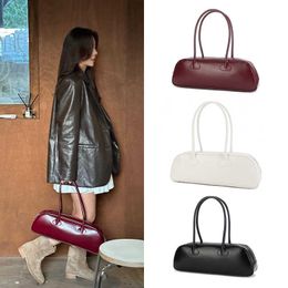 Korean Niche Design Footsfots Portable Shoulder Bag With Large Capacity Cowhide Underarm Bag And Stick Bag For Women 231205