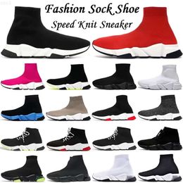 Top 2023 sock shoes men women Graffiti White Black Red Beige Pink Clear Sole Laceup Neon Yellow mens womens socks speed runner trainers flat platform sneakers casual 3