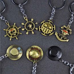 10pcs Lot Fashion Jewellery Keychain One Piece Monkey D Luffy Straw Hat Rudder Skull Pendant Key Chains For Fans Party Gift3020