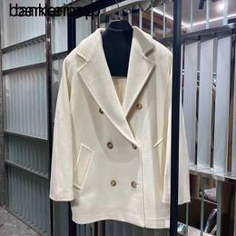 Alpaca Coat Maxmaras Wool Coat Same Material New M Short breasted Classic