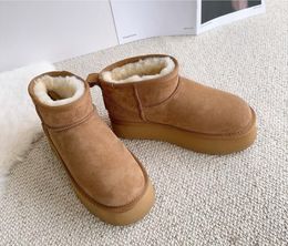 Classic Ultra Mini Platform boot women snow Boots Sheepskin short casual keep warm boots with card dustbag Beautiful Gift