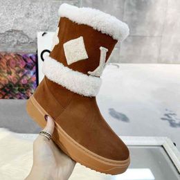 Famous brand boots letter lambswool thickened snow boots women's new fashion boots, non slip warm cotton shoes fashion gold boots Luxury 01