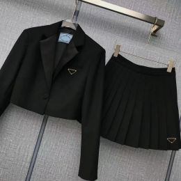Suit + Skirt Two Piece Dress Women's designer tracksuit short jacket suit +Pleated skirt 2pcs sets western fashion European and American style