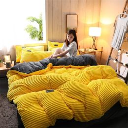 Coral Fleece Bedding 세트 Crystal Velvet Short Fleece 양면 겨울 플란넬 이불 덮개 침대 시트 베개 평면 침대 시트 201128