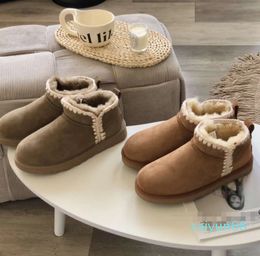 Women snow boots slipper winter new popular Ankle Sheepskin fur windtight plush keep warm with card dustbag beautiful gifts Antelope Reindeer Colour fashion