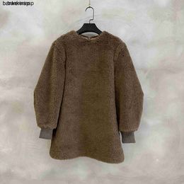 Alpaca Coat Maxmaras Wool Coat Same Material MaxMara 2022 Autumn/Winter Italy