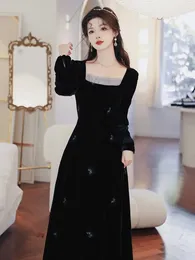 Casual Dresses French Style Black Evening Party For Women Autumn Velvet Fashion Formal Gowns Elegant Square Collar Long Sleeve Vestido