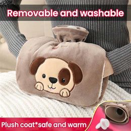 Other Home Garden Water Bottle Bag Keep Warm in Winter Reusable Soft Protection Plush Covering Washable and Leak-proof Hand Wa250g