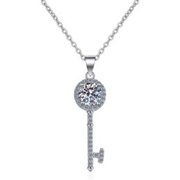 Passed Diamond Test Moissanite 925 Sterling Silver Key Simple Clavicle Chain Pendant Necklace Women Fashion Cute Jewelry 05-1ct212D