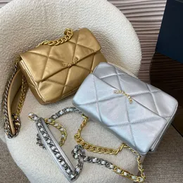 19 Series Women Designer Medium Gold/Silver Flap Bag Golden Metal Hardware Matelasse Chain with Strap 25x19cm Leather Quilted Diamond Crossbody Shoulder Handbag