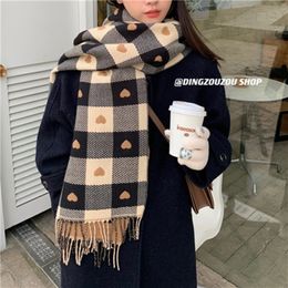 Scarves Love Heart Scarf Cashmere Winter Scarf Black White Plaid Scarf Thickened Warm Winter Women's Scarves Christmas Year Gifts 231204