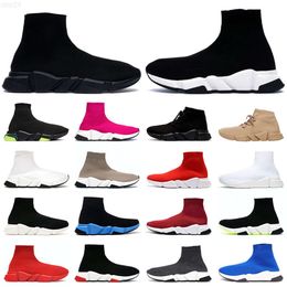 Top Sock Outdoor Shoes Mens Womens Graffiti Speed Trainer Black White Glitter Blue Beige Red Clear Sole Volt Green Lace-up Running Sneakers Designer Boots