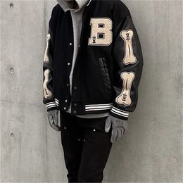 Winter Men's Bomber Outerwear Y2k Tops Bone Patchwork Leathers Unisex Varsity Jacket Men Baseball Jackets 231205