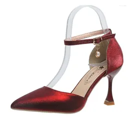 Dress Shoes 2023 Summer Pointed Toe Stiletto Sexy High Heels Buckle Strap Hollow Satin Suede Red Wedding Banquet Pumps Pearl