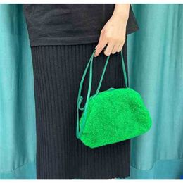 Authentic Venetas BottegvVeneta Plush Shoulder Bag Messenger Designer Bags Cloud Female Pouch Fashion Bags One Fashion Wool Fold Clip Outlet 1R3X52PI WN-2SUB