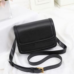 9a Qualitäten Damen Luxurys Umhängetasche Leder Umschlag Tasche Tote Mode Männer Mini Hobo Geschenk Umhängetaschen Designer Clutch Messenger Handtaschen Riemen Geldbörsen