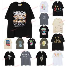 Mens TShirts Designer Summer Gallerise Depts Tees Vintage Wash Skeleton car Graffiti print casual loose short sleeve Tshirt