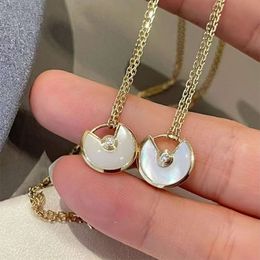 Luxury Fashion Necklace Designer Jewelry partyHigh version pure silver S amulet necklace rose gold K collarbone chain white mother shell pendant