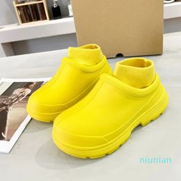 Snow Boots Luxury Women Mini Ankle Short Rubber Rainboots Winter Platform Boot Chestnut Booties Casual Shoes Fur Fluffy Slippers