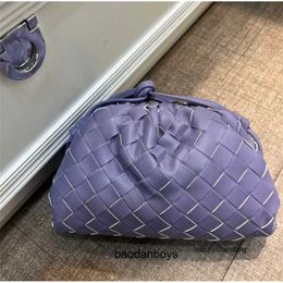 Designer Botega V luxury bag Authentic Pouch Pleated Bag Cloud Leather Bags Fashion Cassettes Small One Shoulder Crossbody Dumpling Buckle OutPEUR