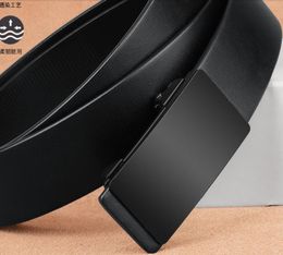 2018 G 1 Fashion men G buckle fashion genuine leather women V belts for men Letter Double H buckle men women belts 5046091