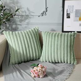 Cushion/Decorative Throw Covers Soft Cosy case Faux Rabbit Fur Cushion Cover for Couch Sofa Bed Chair Home Decor Saga Green