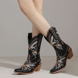 Boots Plus Size 34 Retro Women's Ankle Square Toe Thick High Heels Embroidered Slip on Western Cowgirl Cowboy Booties 231205