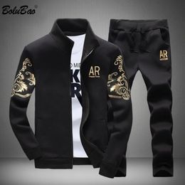 Mens Tracksuits BOLUBAO Brand Men Casual Sets Autumn Jacket Pants Tracksuit Fashion Print Sportswear Zipper Suit Male 231206