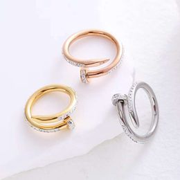 Designer carter Diamond Inlaid Ring without Diamond Titanium Steel Stainless Steel Couple Ring Fashion High Grade