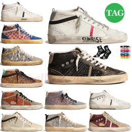 Women Herren Casual Shoes Designer mit mittlerem Star weiß schwarz silberne glitzer rosa wildleder lega leinwand sneakers vintage italien brand paris plattform jogging wanderungstrainer jogging wanderungstrainer