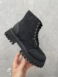 Luxury designers Spiked shoes Women Ankle boots rivets boot Genuine Leather Hongroise Suede Ankles Booty Studded 0808