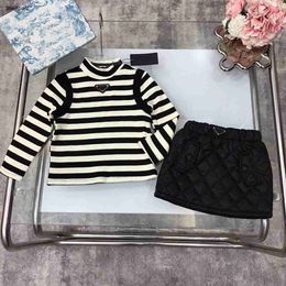 Luxury girls dress suits Autumn kids Tracksuit Size 100-150 designer baby Black and white striped sweater and Cotton skirt Dec05