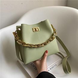 Evening Bags Summer Retro Women's Leather Green Bucket Shoulder Messenger Bag Female White Black Chain Shopper Purses And Han286A