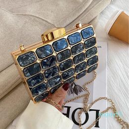 women handbag elegant atmosphere studded clutch bag personality metal hard box dinner handbags Joker fashion acrylic chain302M