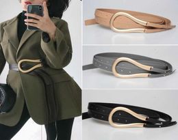 2021 Womens beltsnew Italian luxury accessories large horseshoe metal buckle super Fibre leather belt double belt8641484