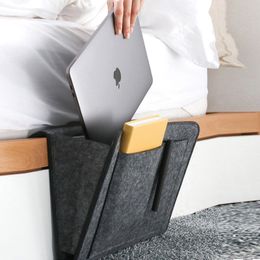 Felt Bedside Storage Bag Pouch Bed Desk Bag Sofa TV Remote Control Hanging Caddy Couch Storage Organizer Bed Holder Pockets CCJ2063